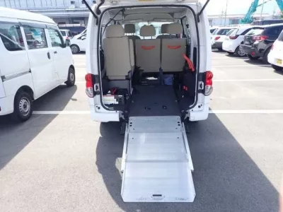 Nissan NV200