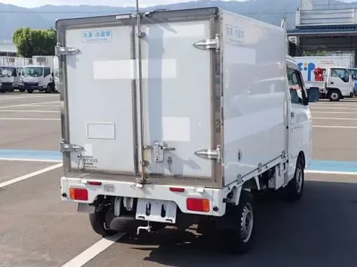 Nissan CLIPPER TRUCK