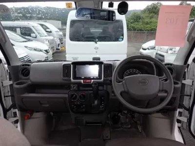 Nissan CLIPPER VAN