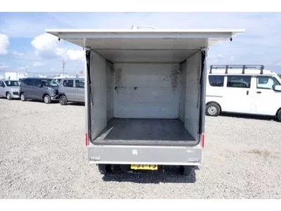 Mitsubishi MINICAB TRUCK