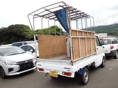 Mitsubishi MINICAB TRUCK