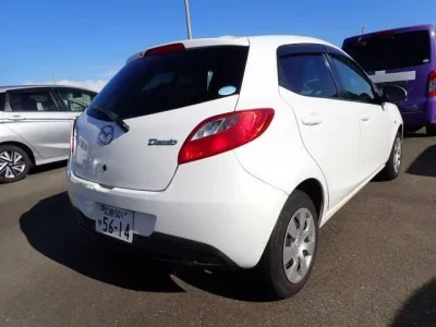 Mazda DEMIO