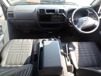 Mazda BONGO VAN