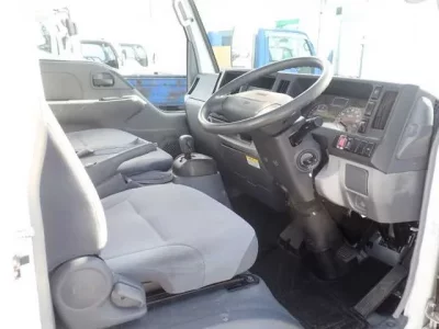 Mazda TITAN