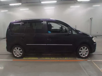Volkswagen GOLF TOURAN