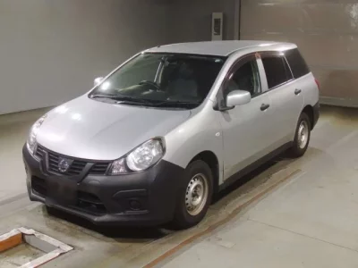 Nissan AD