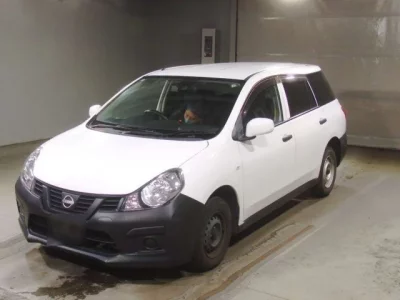 Nissan AD