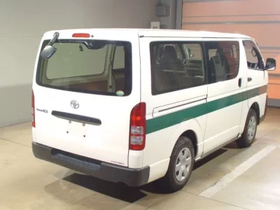 Toyota REGIUS ACE VAN