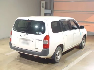 Toyota SUCCEED