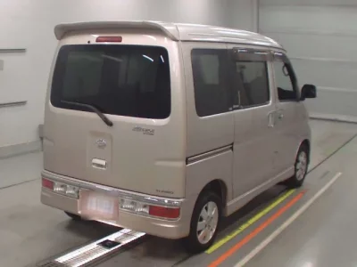 Daihatsu Atrai Wagon