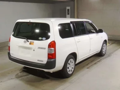 Toyota SUCCEED