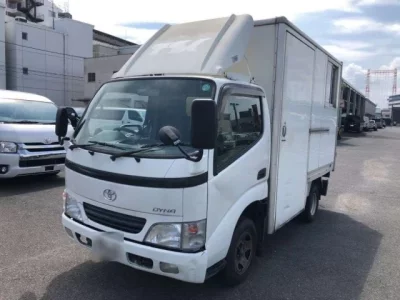 Toyota DYNA