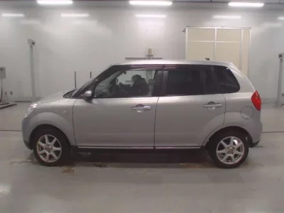 Mazda VERISA