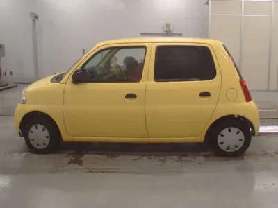 Daihatsu Esse