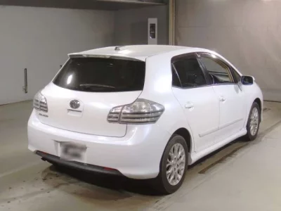 Toyota BLADE