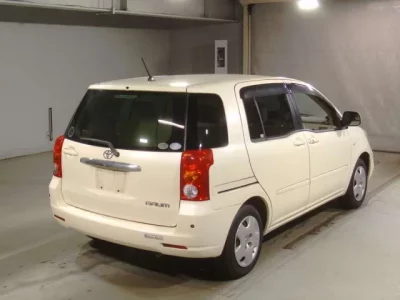 Toyota RAUM