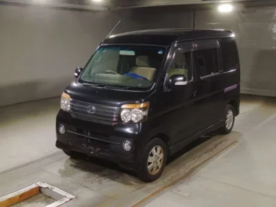 Daihatsu Atrai Wagon