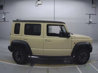 Suzuki JIMNY NOMADE
