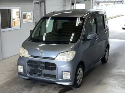 Daihatsu TANTO EXE