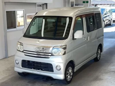 Daihatsu Atrai Wagon