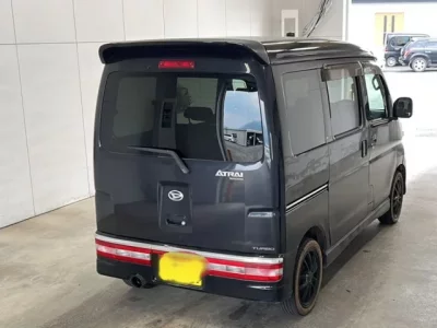 Daihatsu Atrai Wagon