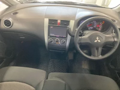 Mitsubishi COLT PLUS