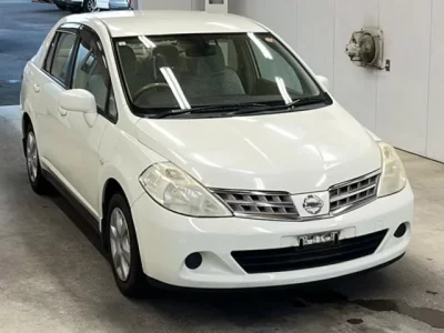Nissan TIIDA LATIO