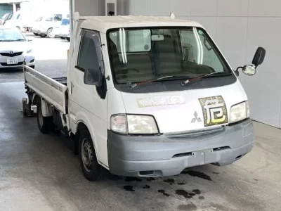 Mitsubishi DELICA TRUCK