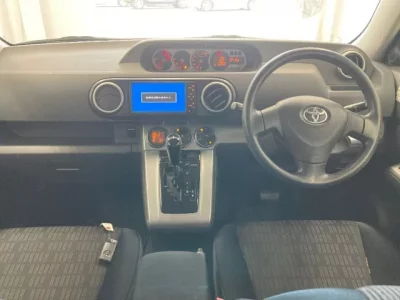 Toyota COROLLA RUMION