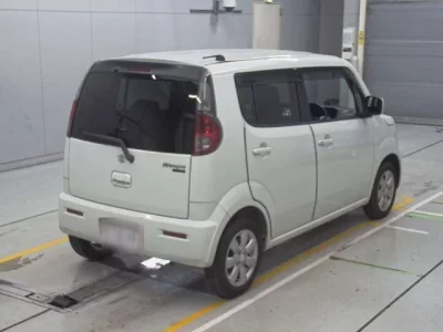 Suzuki MRWAGON