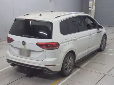 Volkswagen GOLF TOURAN