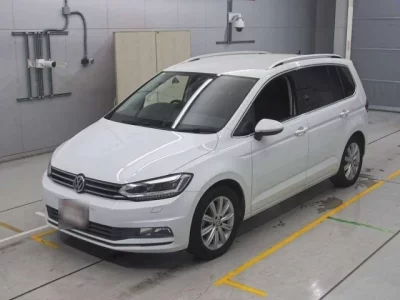 Volkswagen GOLF TOURAN