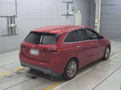 Mercedes-Benz B CLASS