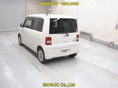 Daihatsu MOVE CONTE