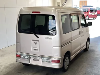 Daihatsu Atrai Wagon