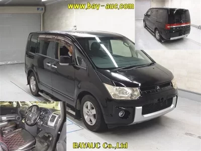 Mitsubishi DELICA D5