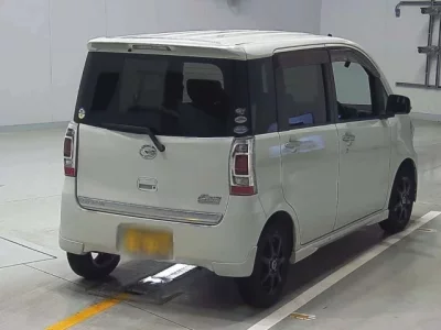 Daihatsu TANTO EXE