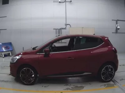 Renault LUTECIA