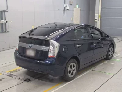 Toyota PRIUS PHV