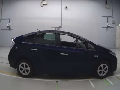Toyota PRIUS PHV