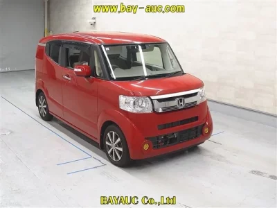 Honda N BOX SLASH