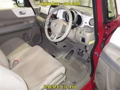 Honda N BOX SLASH
