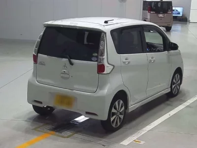 Mitsubishi EK CUSTOM