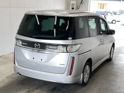 Mazda BIANTE
