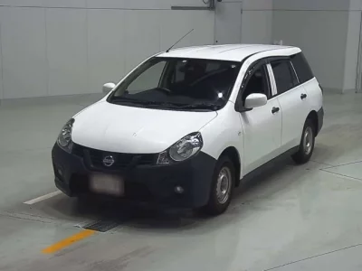 Nissan AD