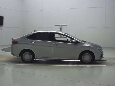 Honda GRACE