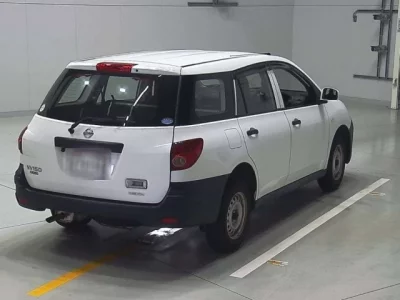 Nissan AD