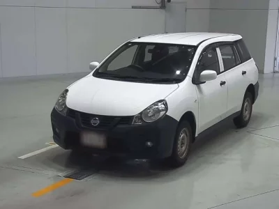 Nissan AD