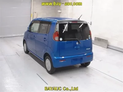 Suzuki MRWAGON