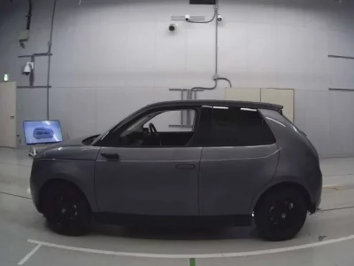Honda E